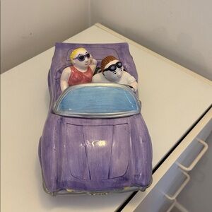 Meet your Posher, Mia